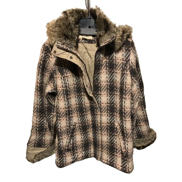 Woolrich Brown Tan Black Plaid Zipper Front Lined with Pockets on Side - Picture 1 of 4